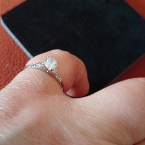 White gold ring 14 karat 585 like new