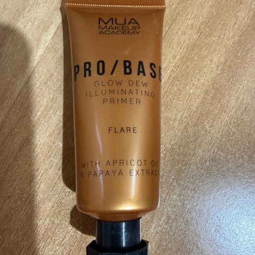 Mua Pro Base Glow Dew Illuminating Primer Flare like new