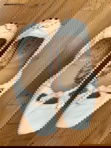 Παπούτσια Tod's.