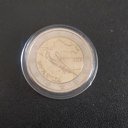 2 Euro Coin Croatia 2023 used in protective capsule