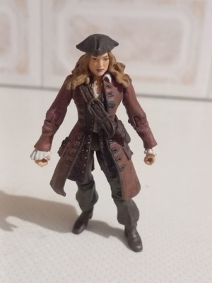 Disney Pirates of the Caribbean Elizabeth Swan action figure like new