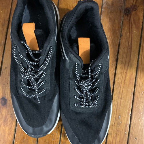 Shoes like new, size 43