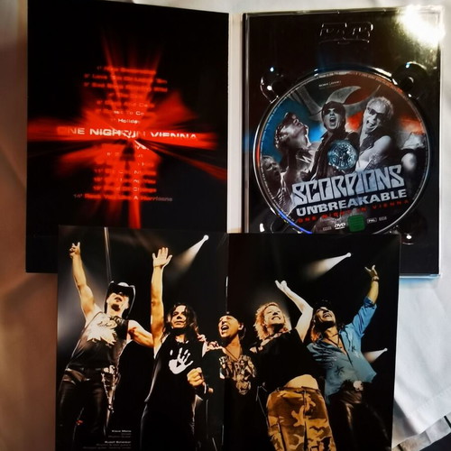Scorpions Unbreakable DVD like new, One night in Vienna