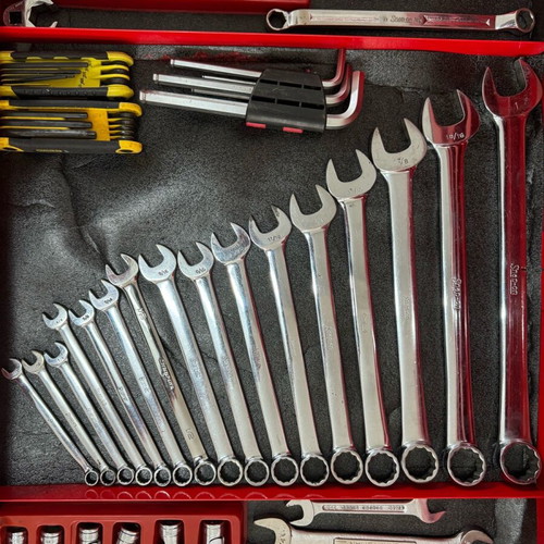 Snapon hand tools like new, inches and metric
