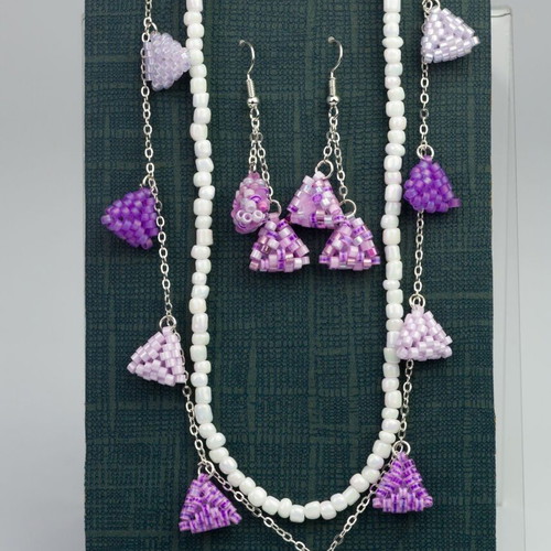 Jewelry set custom made with white and purple beads