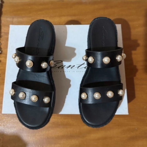 Sante black platform sandals with pearls, like new, size 38