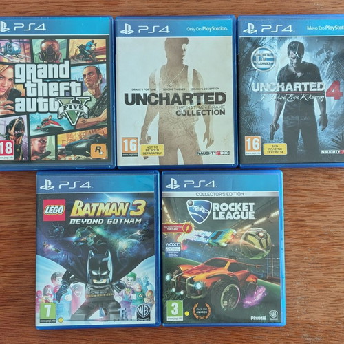 PS4 games pack of 5, like new