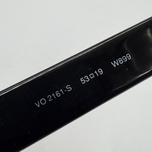 Vogue VO 2161-S Vintage Sunglasses Made in Italy like new