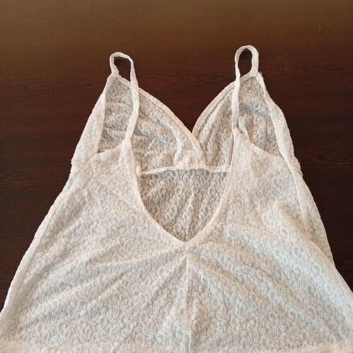 Top lace hand made size L white like new
