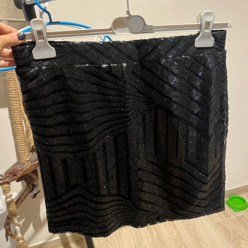 Mini skirt with sequins Attrattivo black, like new
