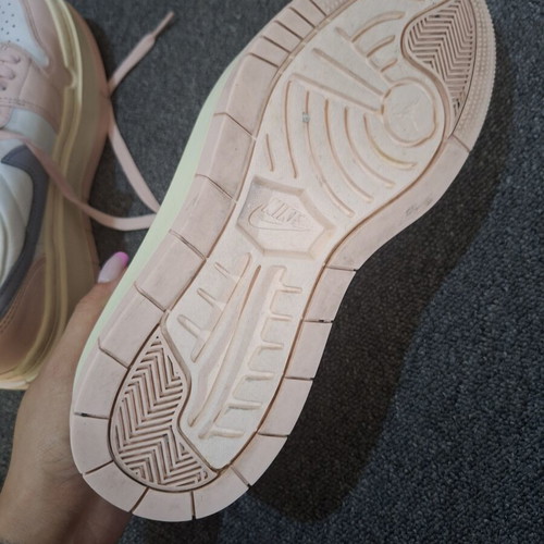Nike Air Jordan 1 Elevate Low Atmosphere sneakers like new, size 39