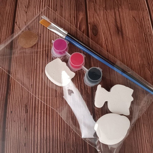 Hello Kitty & Ladybug DIY Painting Set new, handmade plaster figures