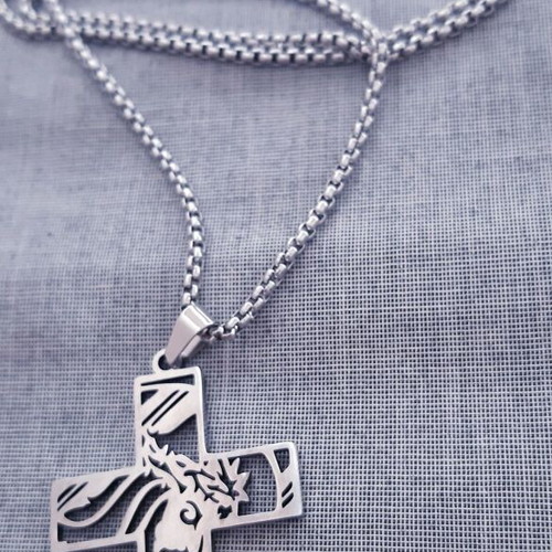 Men's Cross Stainless Steel new with chain 70 cm