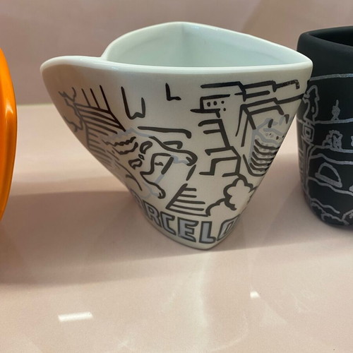 Souvenir Barcelona mug set inspired by Antoni Gaudí architecture