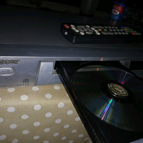 Sony CD, DVD, VCD player like new