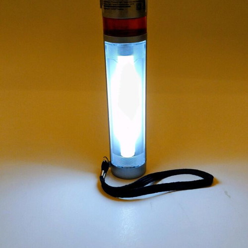 Car flashlight like new with 3 light modes and magnet base