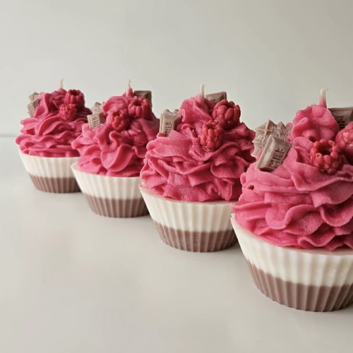 Cup Cake scented candle new