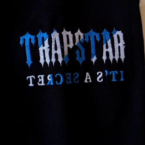 Trapstar shorts like new, black, size XL