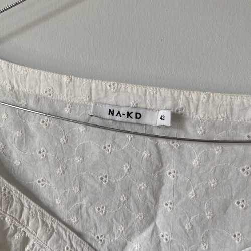 Na-Kd white crop top blouse with front ties and side zipper