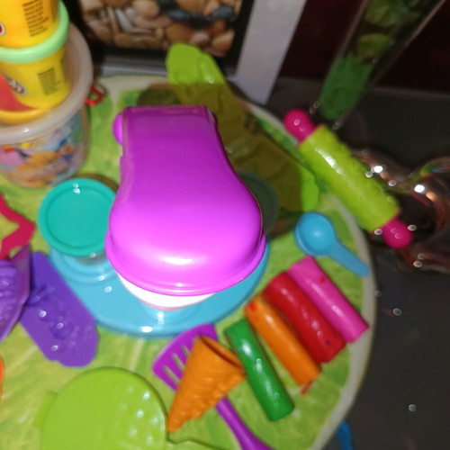 Play-Doh modeling clay with accessories new