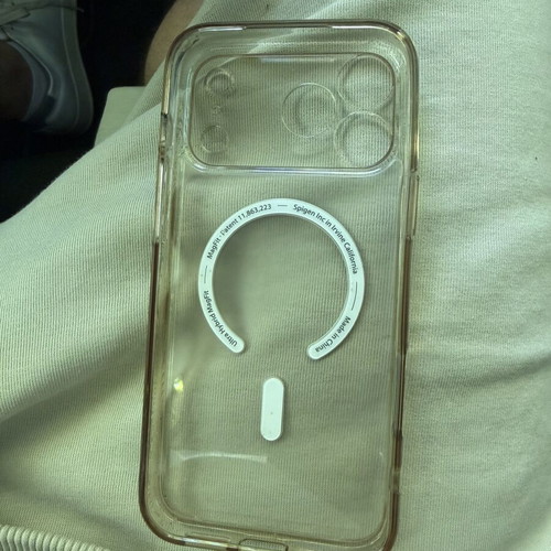 iPhone 17 Pro Max cases used