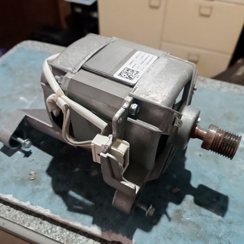 Inverter motor for washing machine AEG, Electrolux, Zanousi used with tachogenerator