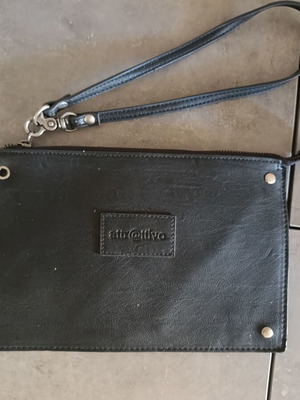 Attrattivo black wrist bag like new