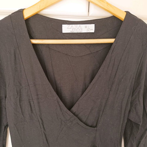 Black pleated dress Zara with V and 3/4 sleeves used