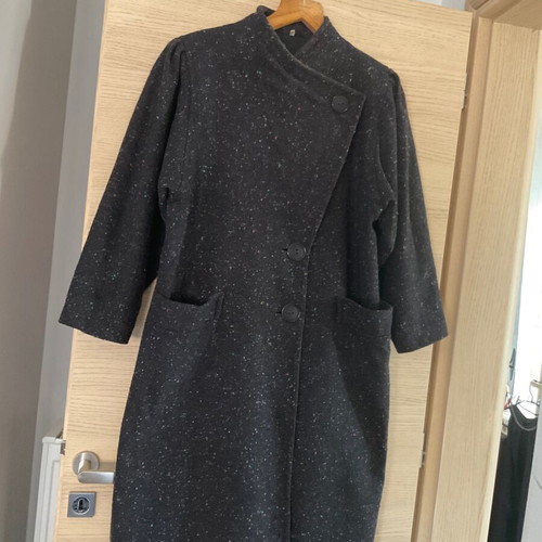 Women's black coat with colorful weaving, like new, size XL