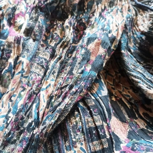 Long pleated skirt with geometric pattern new, colorful, cotton fabric