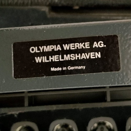 Olympia Traveller 1971 used typewriter with Greek and English keyboard
