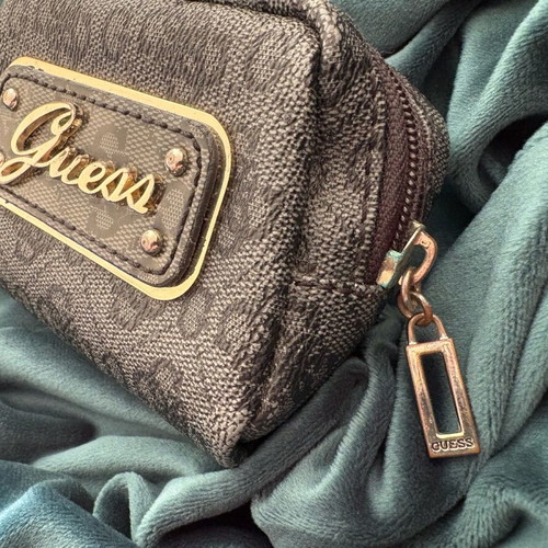 Guess mini wallet like new, black and grey