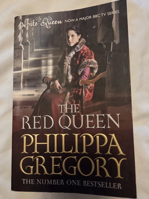 The Red Queen by Philippa Gregory like new