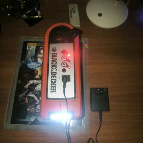 Black & Decker 12V 8AMP Battery Booster BDV040 like new