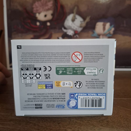Funko Pop! Fuegoleon #1555 Black Clover Special Edition new