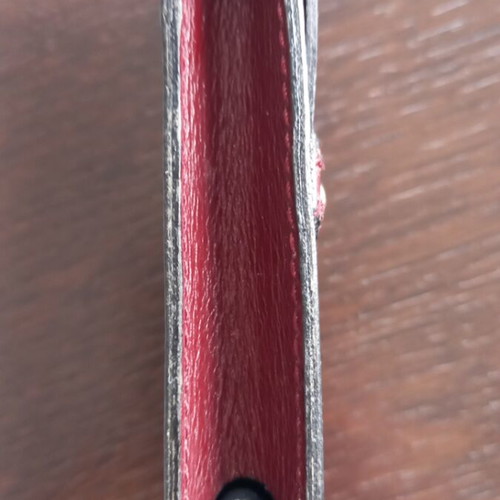 Vintage Cigarette Case like new, burgundy leather