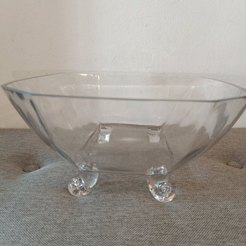 Glass bowl new with four feet