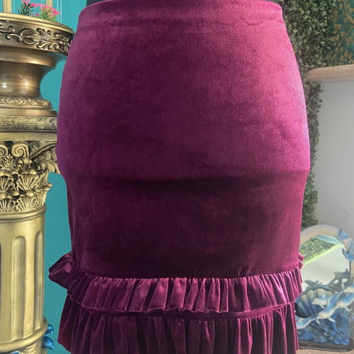 Velvet burgundy pencil skirt like new, size S