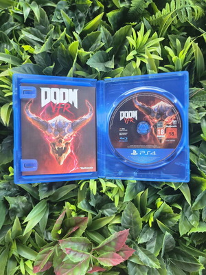 Doom VFR PS4 game used, VR required