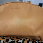 Burberry toiletry bag new, beige