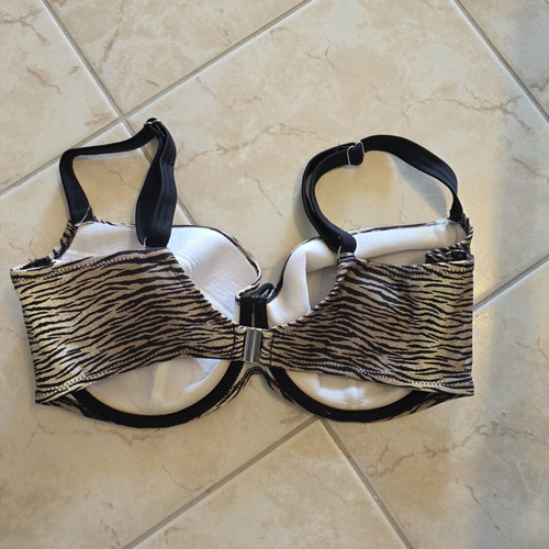 Zebra Print Bikini Top 85F AVA like new with underwire support