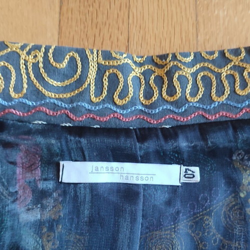 Women's multicolored embroidered jacket