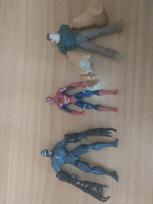 Hasbro Marvel Spiderman 3 battle pack комплект фигури като нов, 3 броя