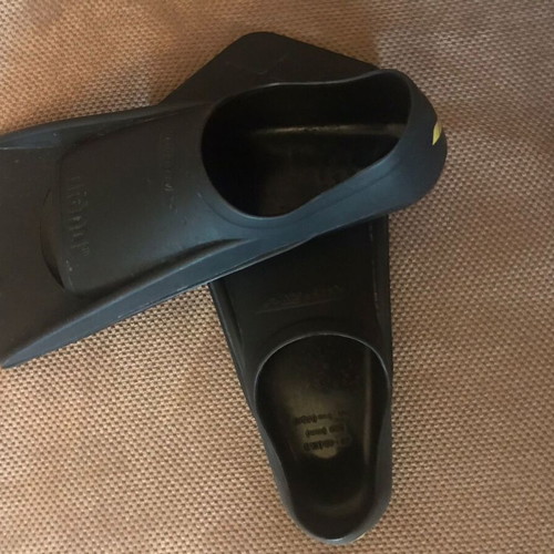Arena Powerfin swimming fins like new, black, size 42