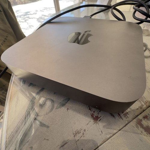 Mac Mini 2018 like new