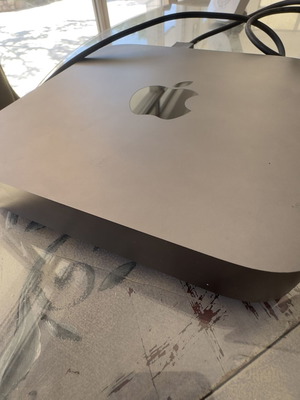 Mac Mini 2018 like new