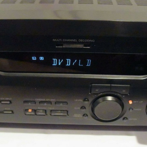 Sony STR-DE445 multichannel receiver used with remote control