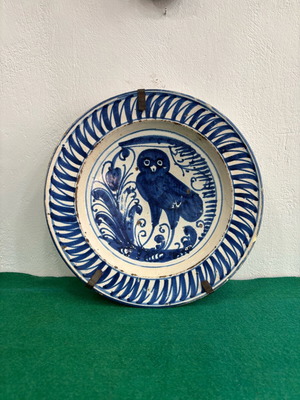 Spanish plate very old used with beautiful pattern 33cm