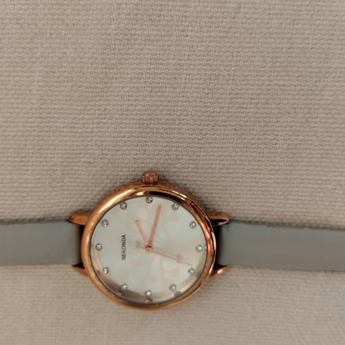 Sekonda tree of life women's watch used, gray with rhinestones