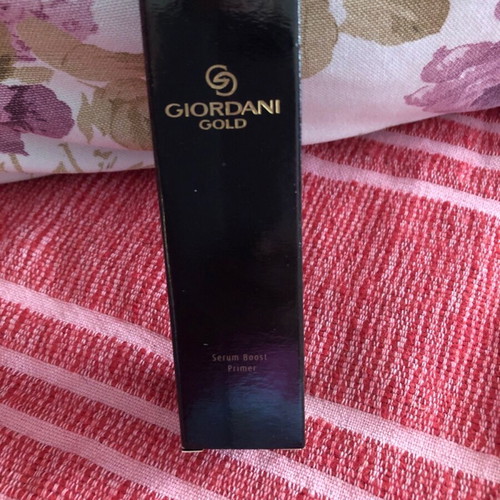 Oriflame serum boost primer light makeup base new